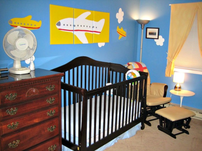 DIY airplane nursery on a tight budget {Heather's Handmade Life}