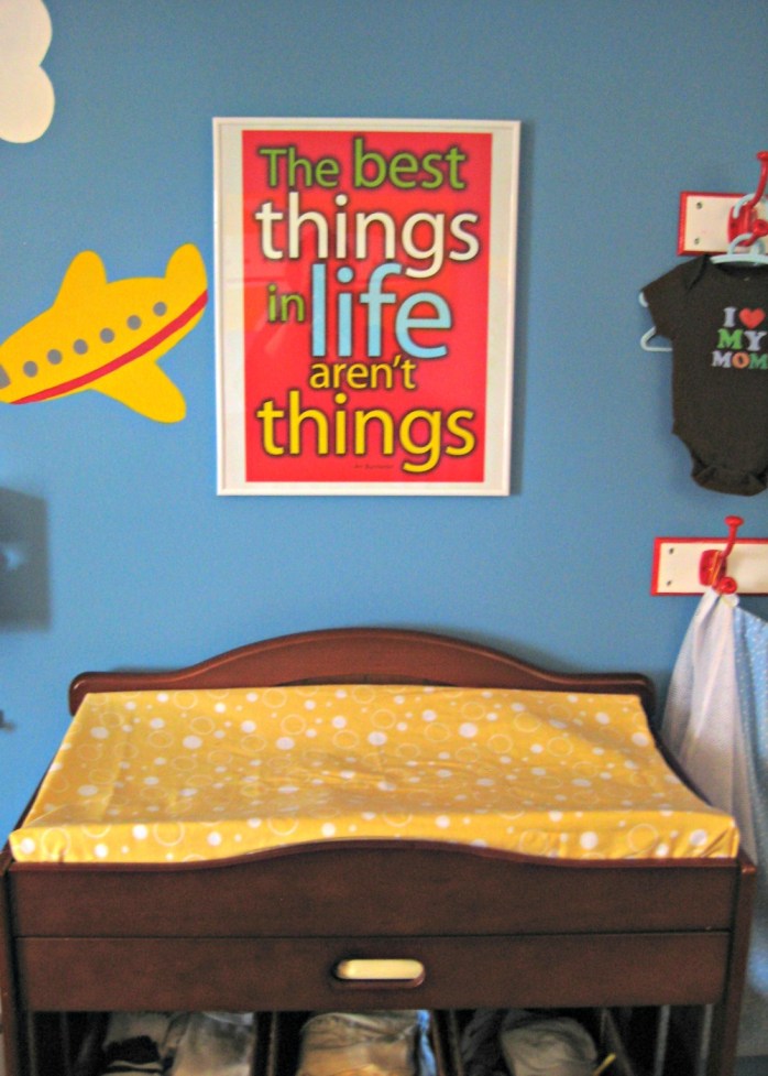 DIY airplane nursery on a tight budget {Heather's Handmade Life}