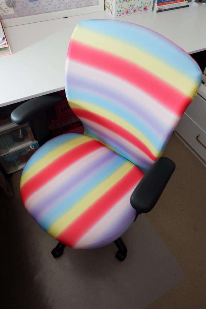 Two ways to recover a desk chair {Heather's Handmade Life}