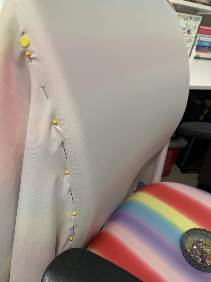 Two ways to recover a desk chair {Heather's Handmade Life}