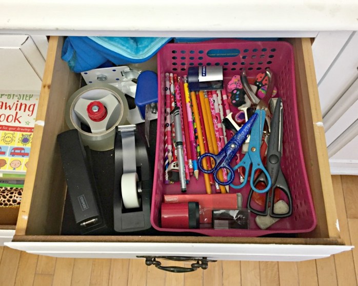 Organizing kids' art supplies {Heather's Handmade Life}