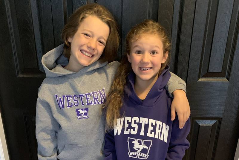 Five ways to strengthen sibling friendship {Heather's Handmade Life}