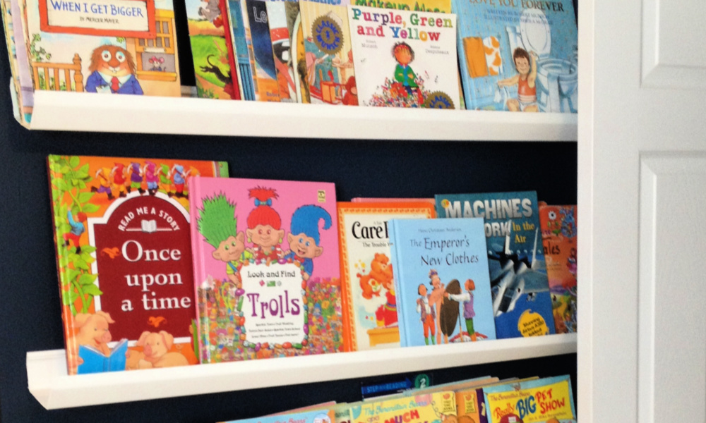 DIY rain gutter bookshelves – Heather's Handmade Life