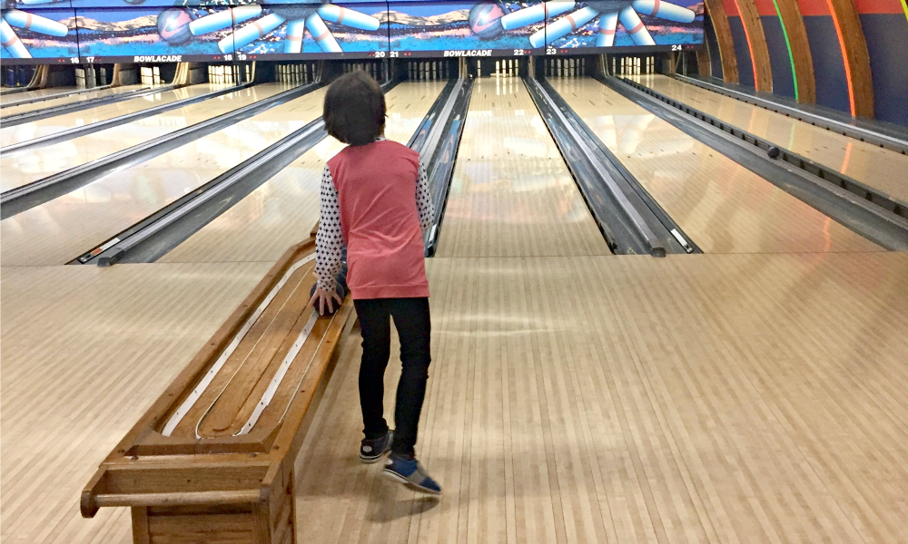 The family that bowls together {Heather's Handmade Life}