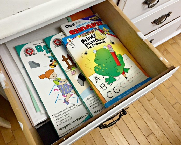 Organizing kids' art supplies {Heather's Handmade Life}