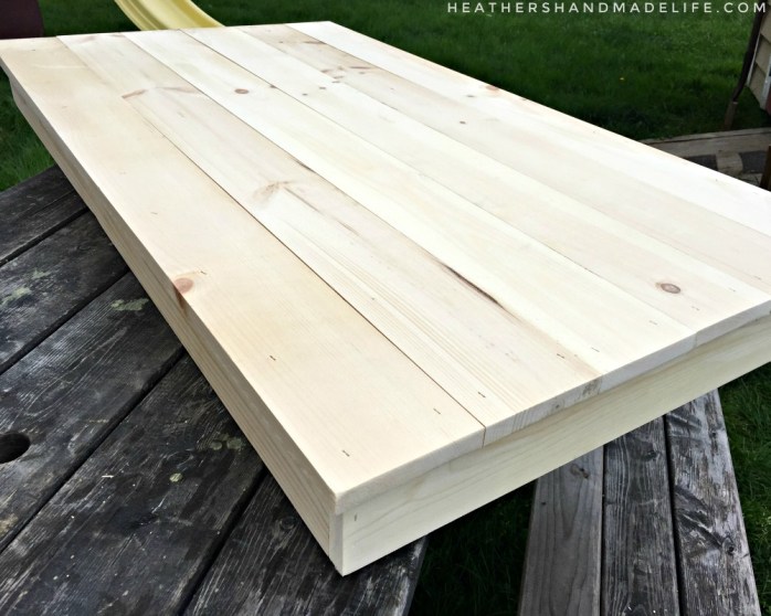 DIY farmhouse coffee table topper {Heather's Handmade Life}