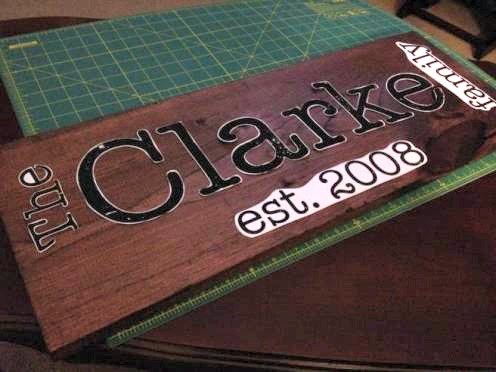 Two ways to letter a wooden sign {Heather's Handmade Life}