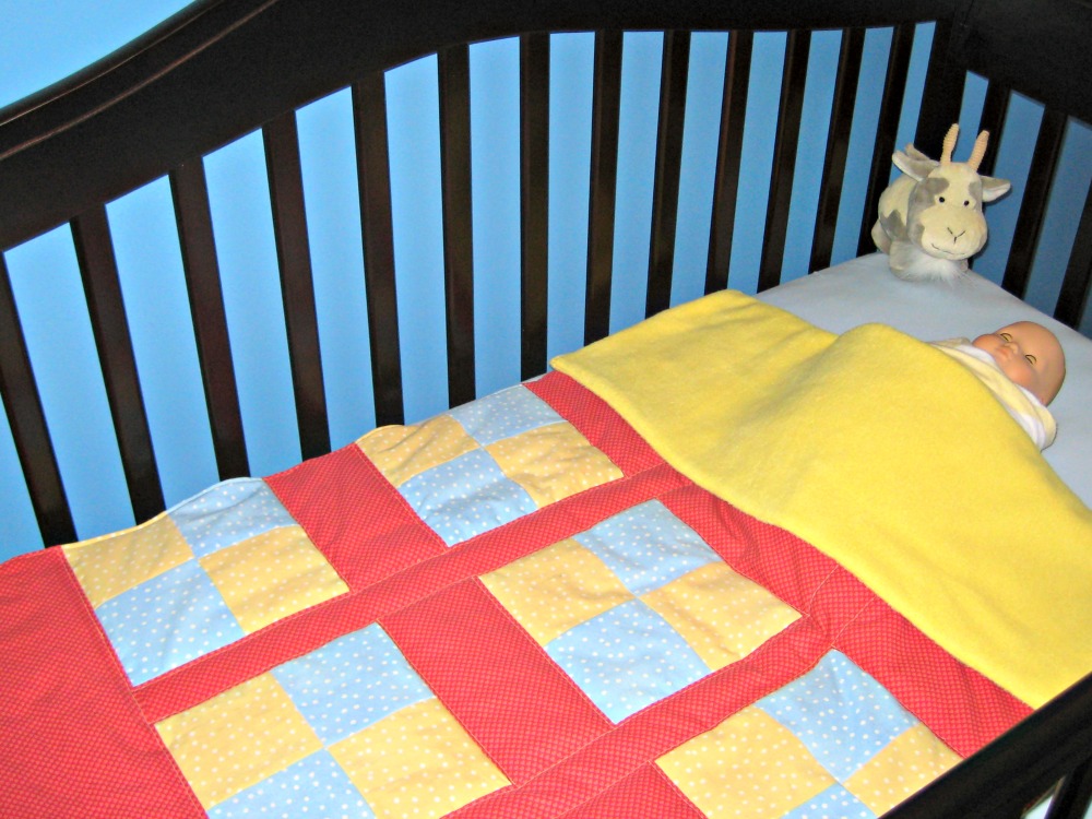 DIY airplane nursery on a tight budget {Heather's Handmade Life}