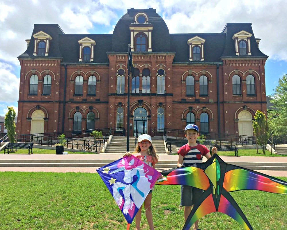 Go fly a kite {Heather's Handmade Life}