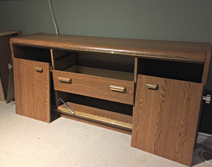 Easy fix for broken drawers {Heather's Handmade Life}