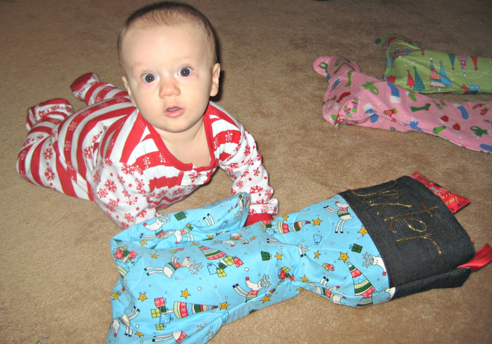 Easy-sew Christmas stockings {Heather's Handmade Life}