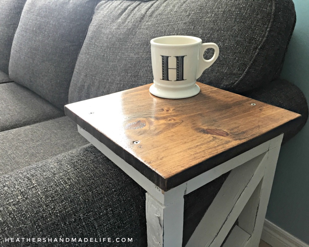 Easy DIY sofa tables {Heather's Handmade Life}
