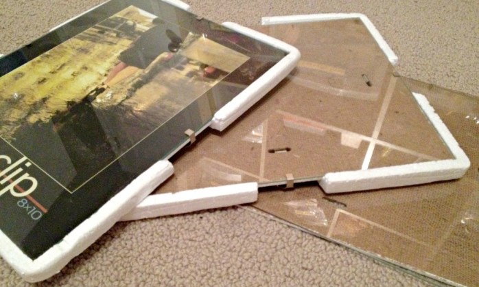 10 tips for creating a gallery wall {Heather's Handmade Life}