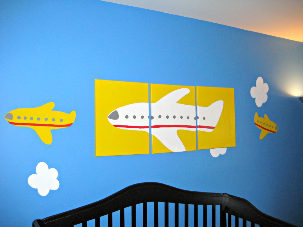 DIY airplane nursery on a tight budget {Heather's Handmade Life}