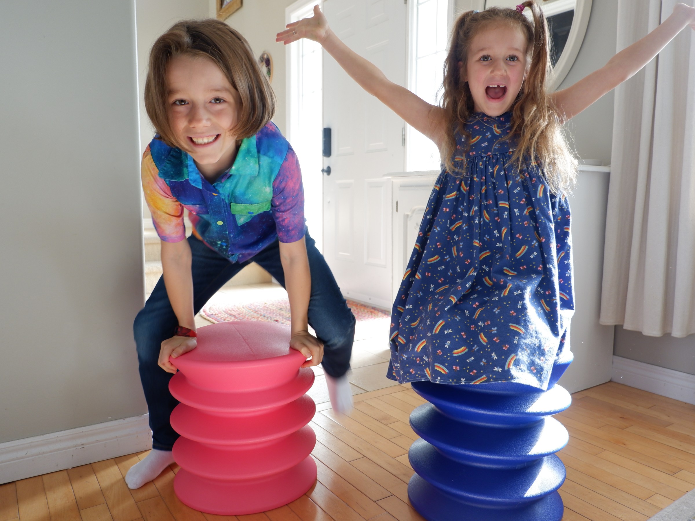 KidsErgo — the end to fidgeting at the table?! {Heather's Handmade Life}