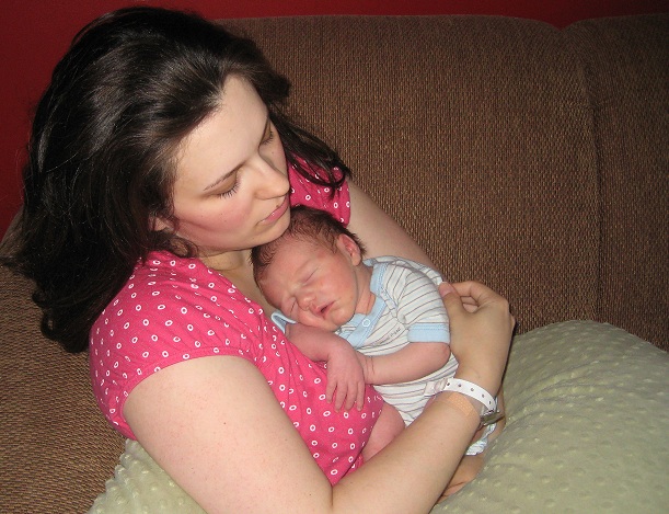 Adventures in breastfeeding: What the first week felt like {Heather's Handmade Life}