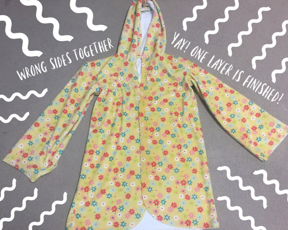 Super-soft reversible child's hooded robe | Easy to sew! {Heather's Handmade Life}