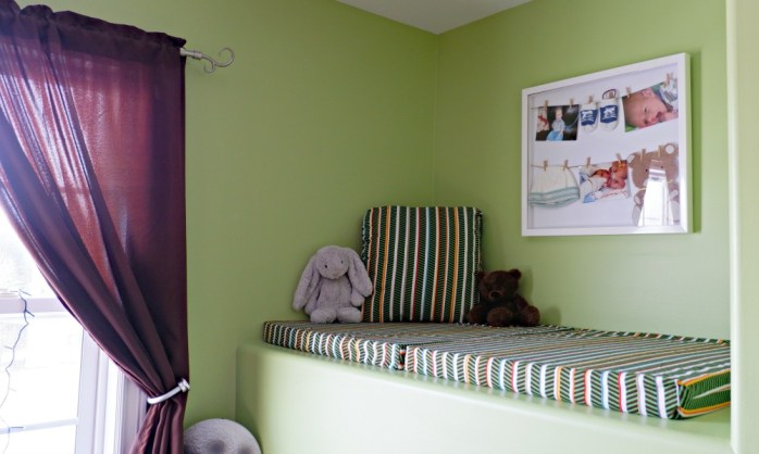 Converting an awkward nook to a cozy reading space {Heather's Handmade Life}